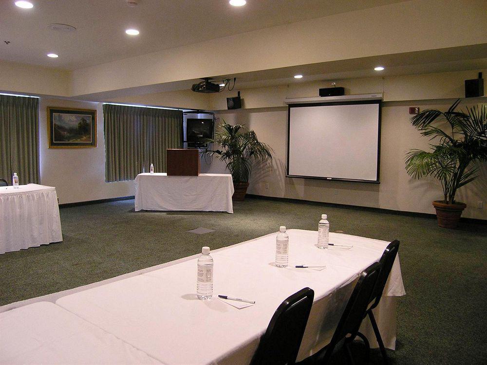 Holiday Inn Express Hotel & Suites San Jose-Morgan Hill By Ihg Servizi foto